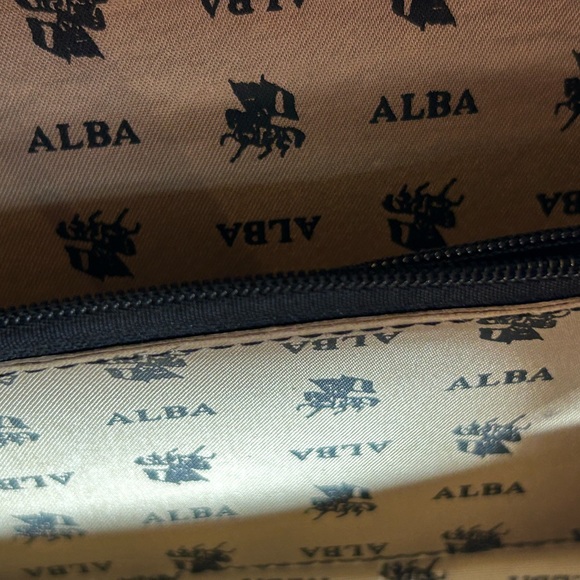 Alba Quilted Trifold Wallet 8” x 5” NWOT (Never used) - Picture 14 of 14